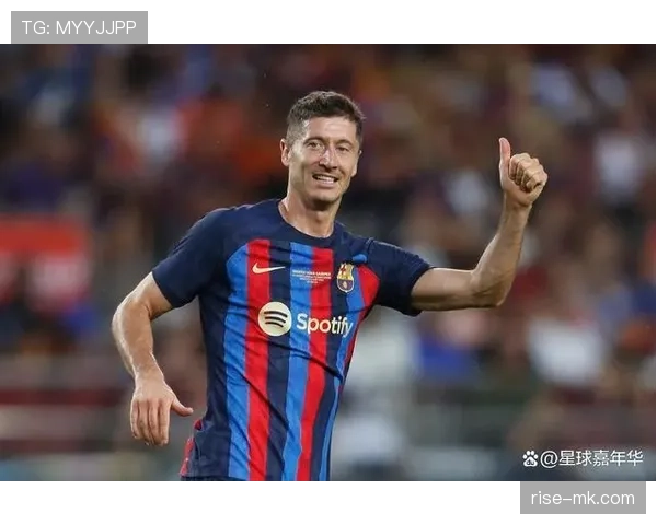 莱万多夫斯基展望2026世界杯：全力以赴争夺荣誉，状态备受期待