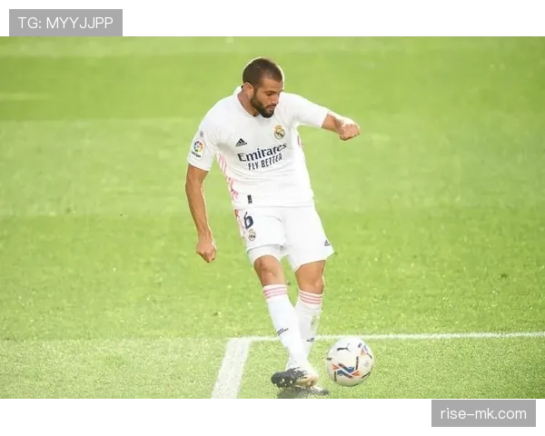 纳乔转型全能中场，技术全面助力球队迈向新高度